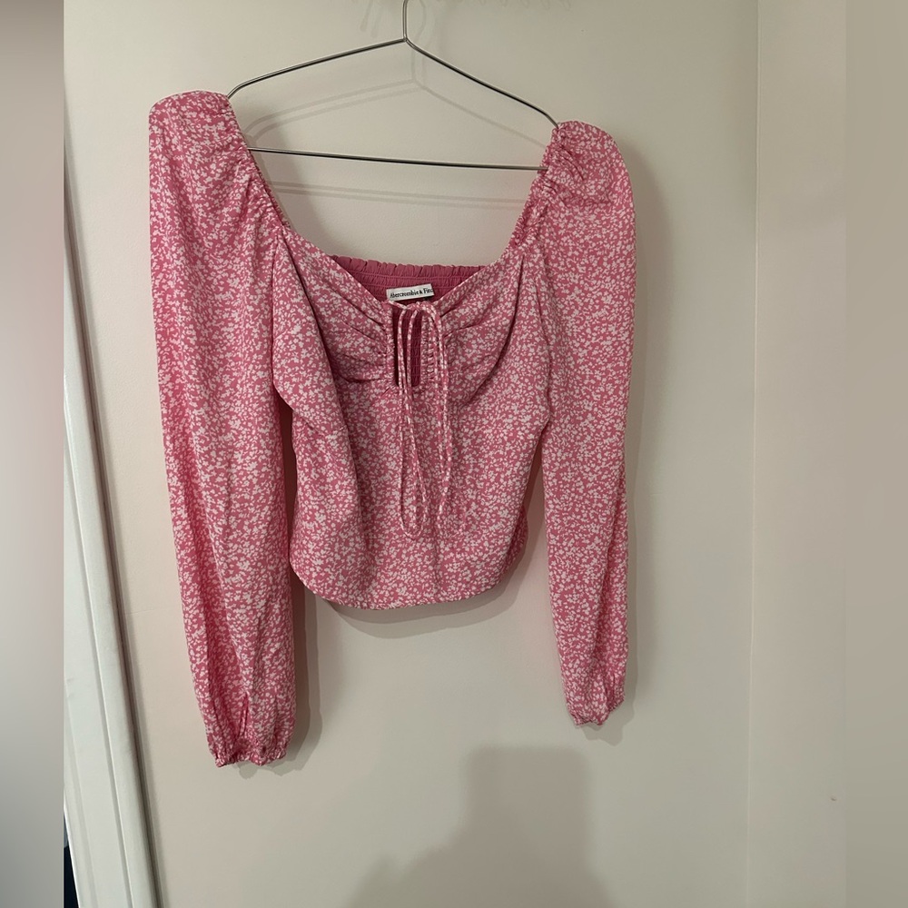 Abercrombie pink puff sleeve top